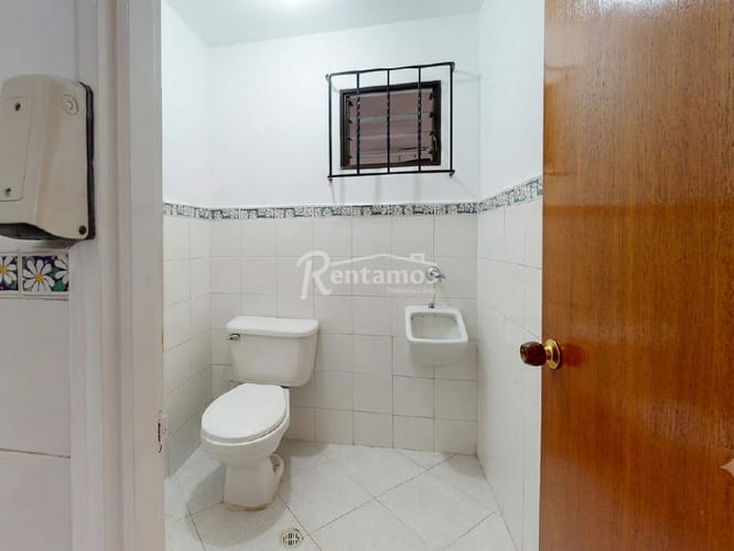 Local en arriendo en El Dorado, Envigado, 140 m² · foto 21 de 21