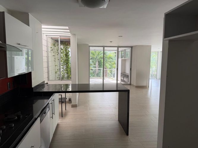 Casa de 3 alcobas en venta en Cabecera Del Llano, Bucaramanga, 450 m² · foto 10 de 16