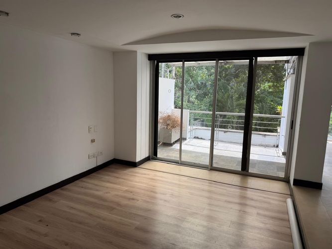 Casa de 3 alcobas en venta en Cabecera Del Llano, Bucaramanga, 450 m² · foto 12 de 16
