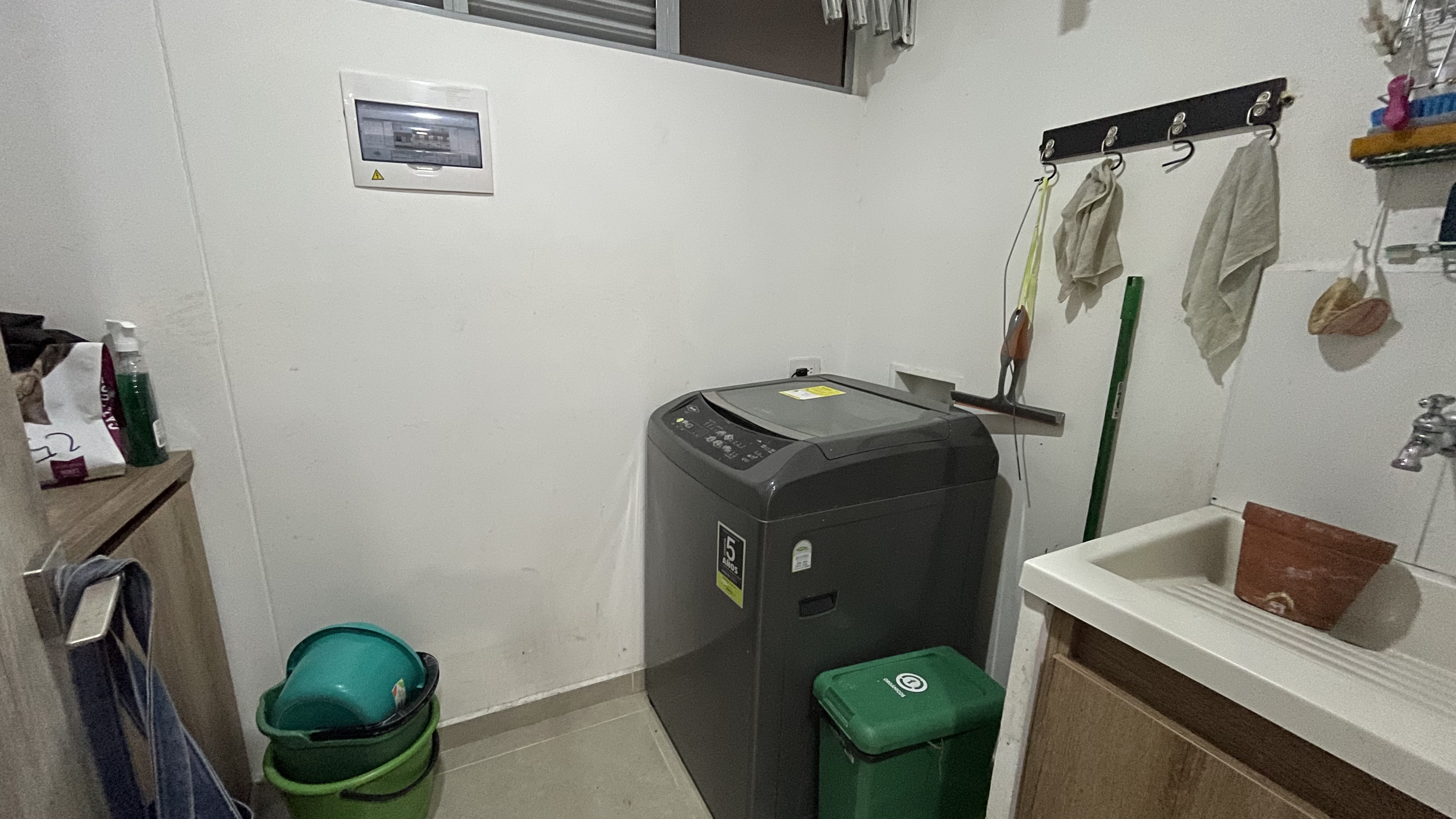 Apartamento en venta en El Poblado, Medellín · foto 5 de 23