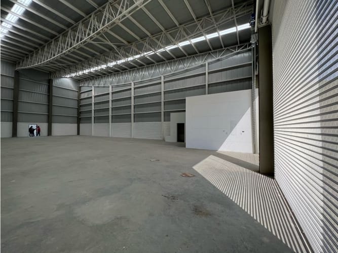 Bodega en venta en Distrito Turistico,Cultural E Historico De Santa, Santa Marta, 550 m² · foto 9 de 14
