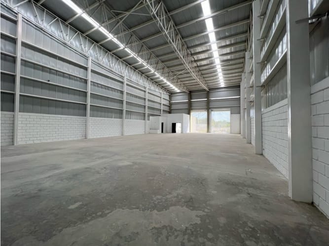 Bodega en venta en Distrito Turistico,Cultural E Historico De Santa, Santa Marta, 550 m² · foto 10 de 14