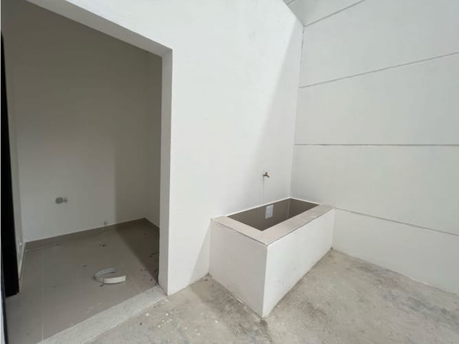 Bodega en venta en Distrito Turistico,Cultural E Historico De Santa, Santa Marta, 550 m² · foto 13 de 14