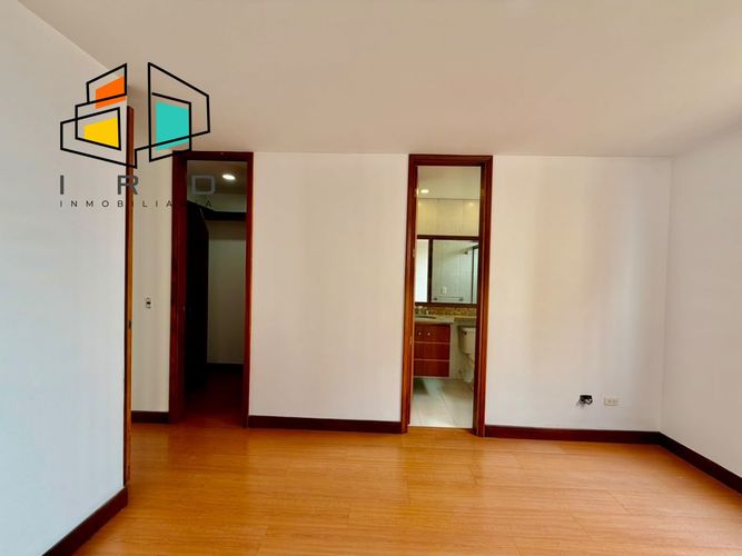 Apartamento de 4 alcobas en arriendo en El Tesoro, Medellín, 210 m² · foto 10 de 24