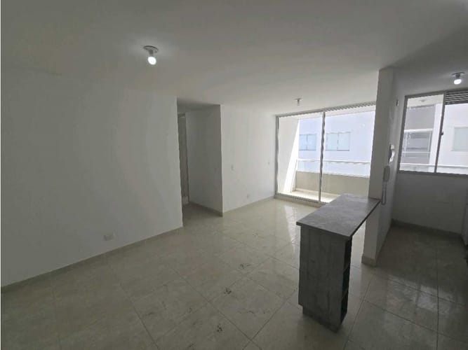 Apartamento de 3 alcobas en venta en Santa Marta, 77 m² · foto 2 de 24