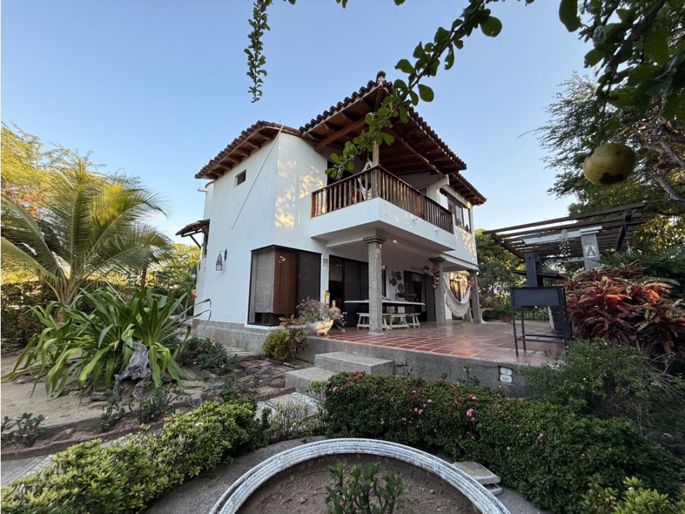 Casa en venta en Don Jaca, Santa Marta · foto 2 de 24