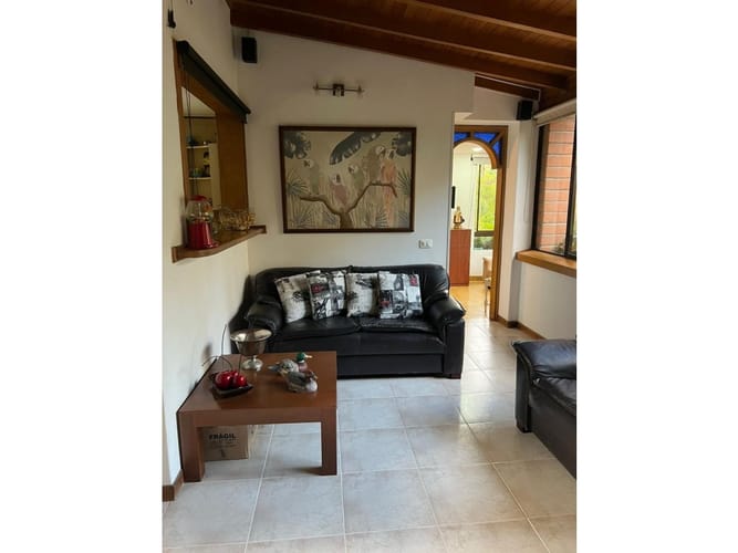 Apartamento de 3 alcobas en arriendo en Las Lomas, Medellín, 180 m² · foto 10 de 19