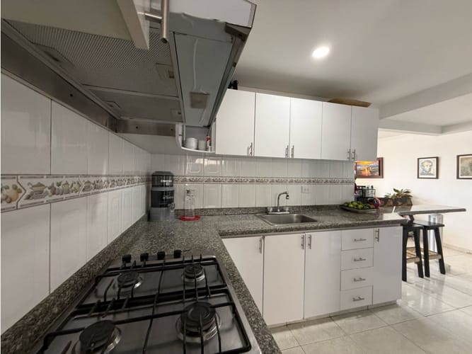 Apartamento de 3 alcobas en venta en San Francisco, Santa Marta, 150 m² · foto 11 de 24