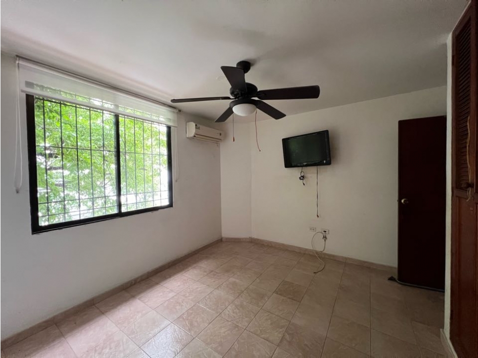 Apartamento en venta en Los Alcazares, Santa Marta · foto 9 de 13