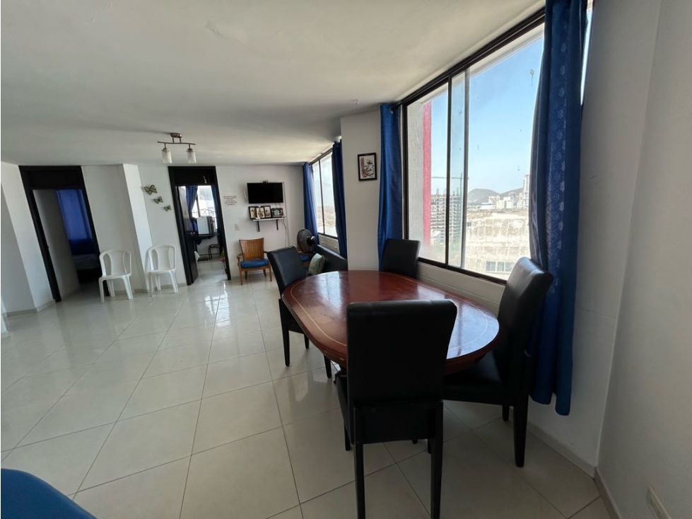 Apartamento en venta en Rodadero Sur, Santa Marta · foto 3 de 24