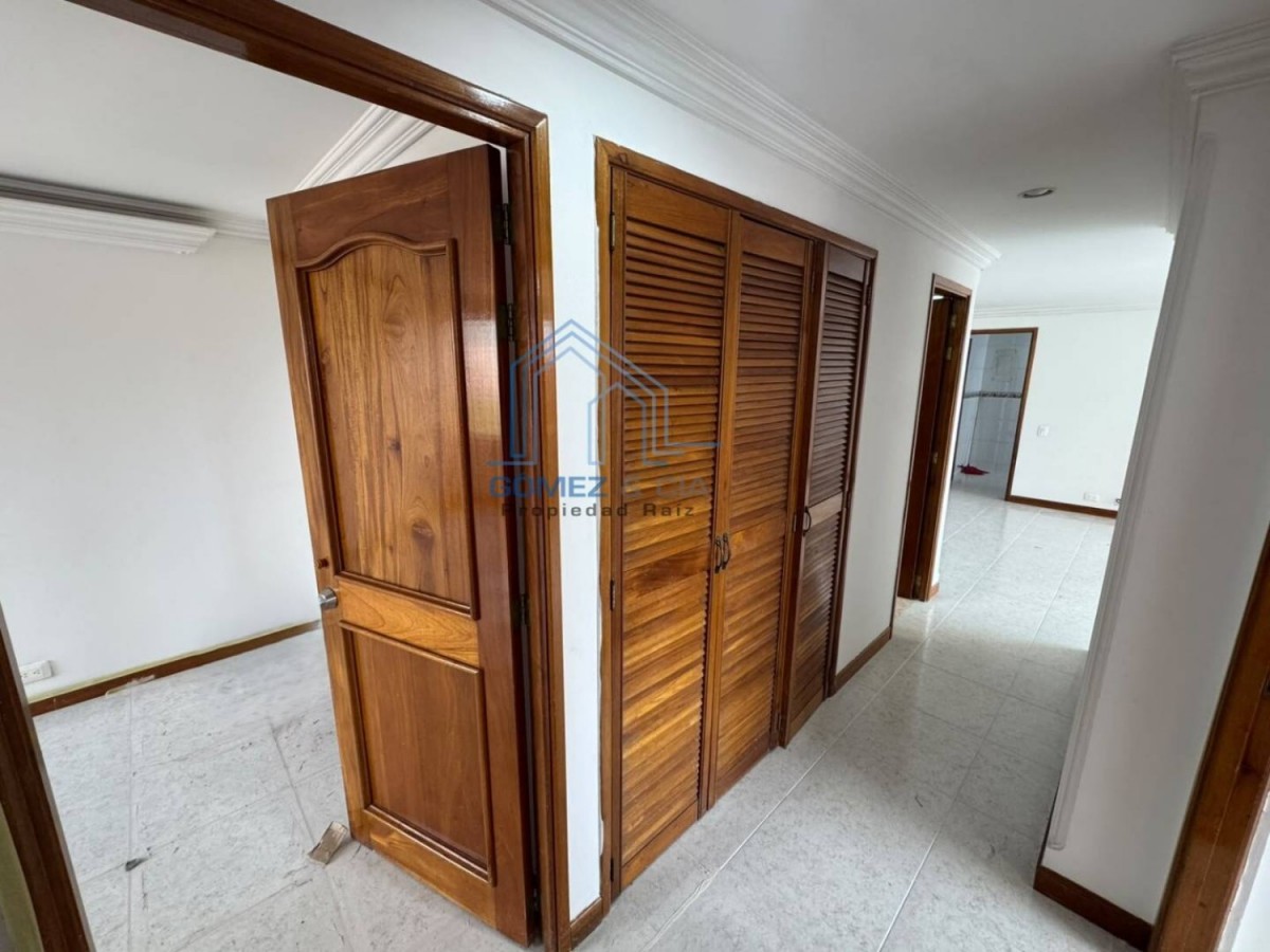 Apartamento en venta en Laureles, Medellín · foto 9 de 16