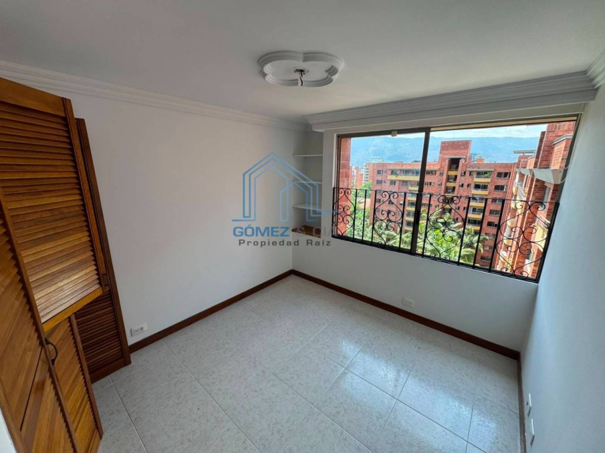 Apartamento en venta en Laureles, Medellín · foto 10 de 16