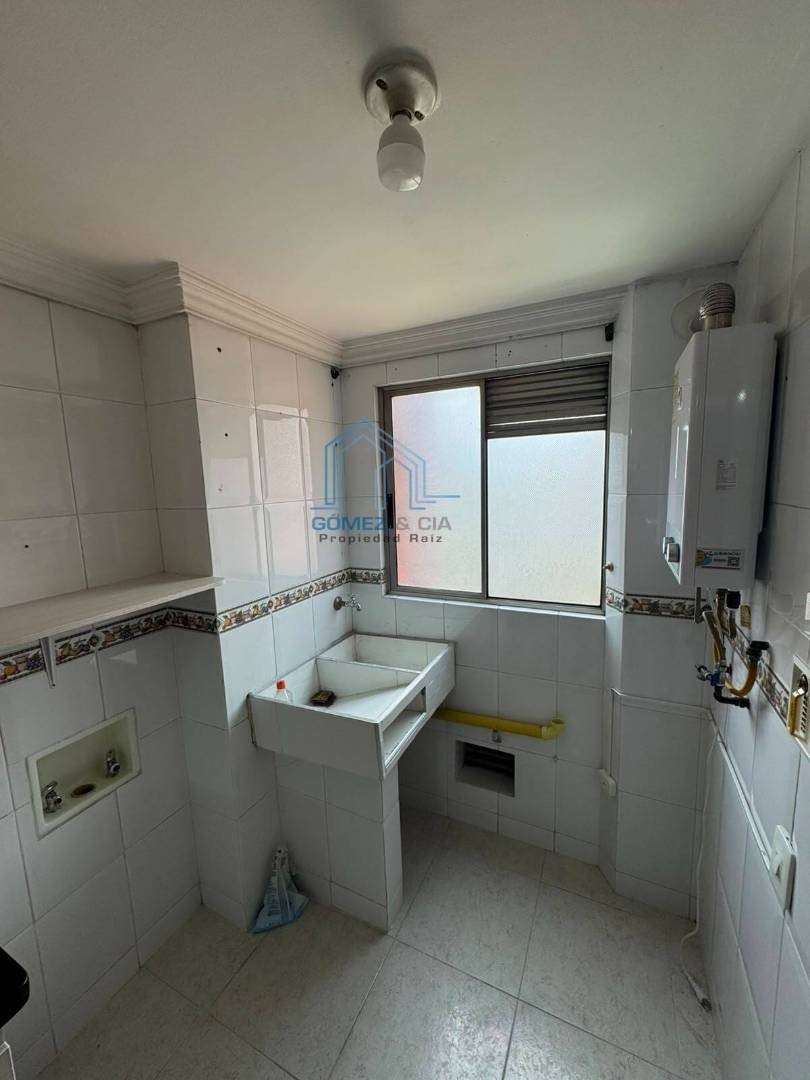 Apartamento en venta en Laureles, Medellín · foto 11 de 16