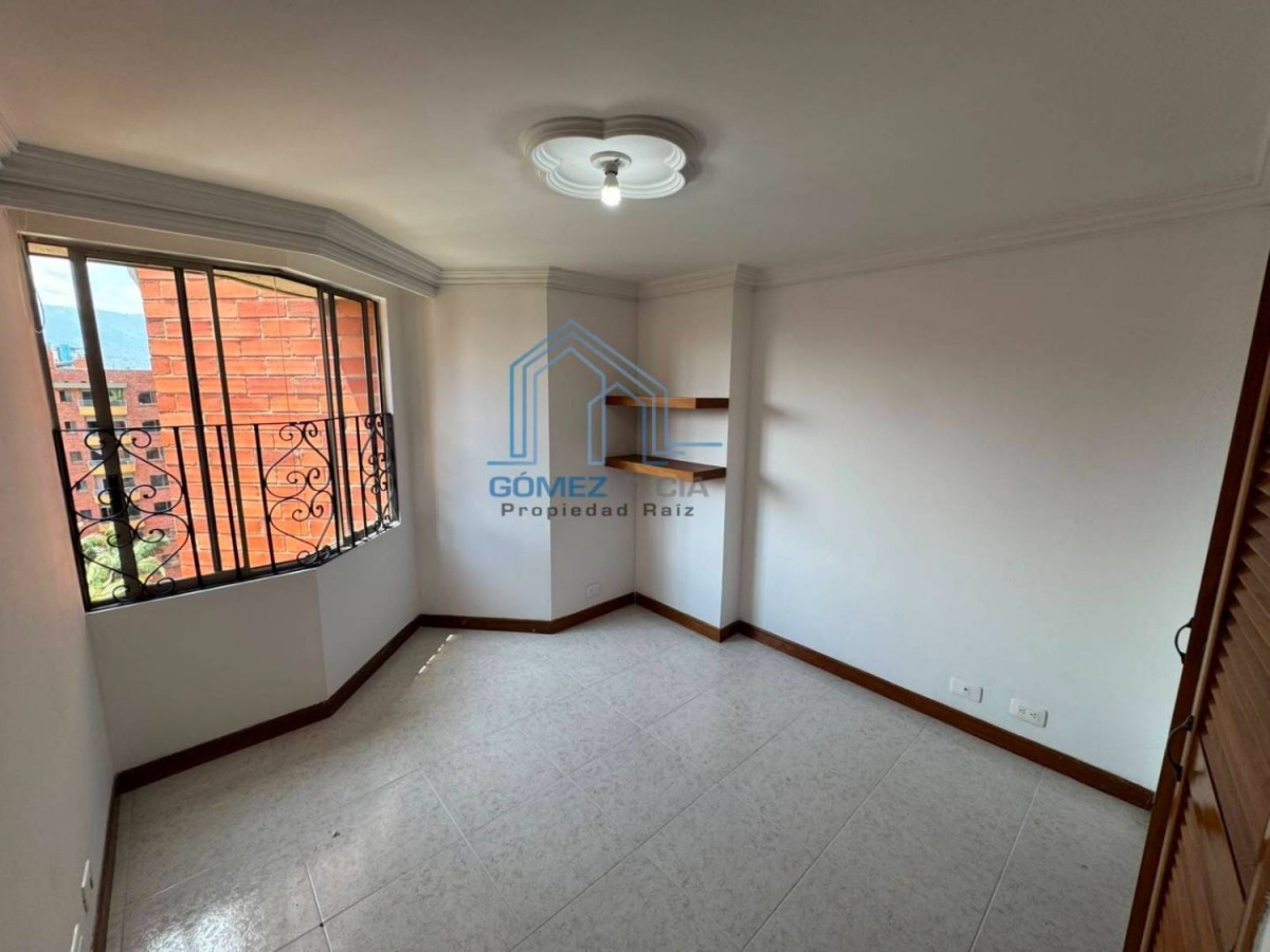 Apartamento en venta en Laureles, Medellín · foto 15 de 16
