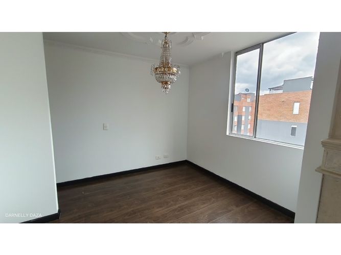 Apartamento de 3 alcobas en venta en Colina Campestre, Bogotá, 166 m² · foto 13 de 24
