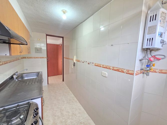 Apartamento de 3 alcobas en venta en Caldas, Bucaramanga, 65 m² · foto 3 de 11
