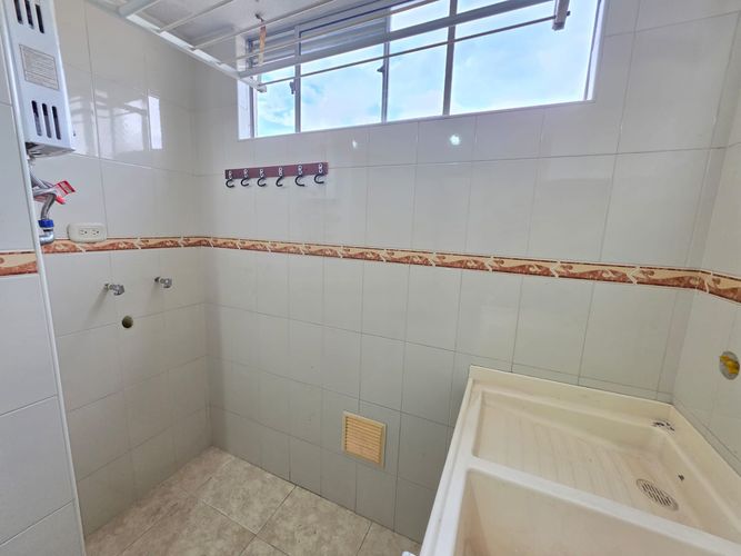 Apartamento de 3 alcobas en venta en Caldas, Bucaramanga, 65 m² · foto 4 de 11