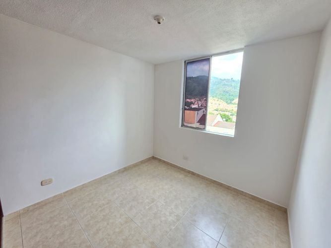 Apartamento de 3 alcobas en venta en Caldas, Bucaramanga, 65 m² · foto 7 de 11