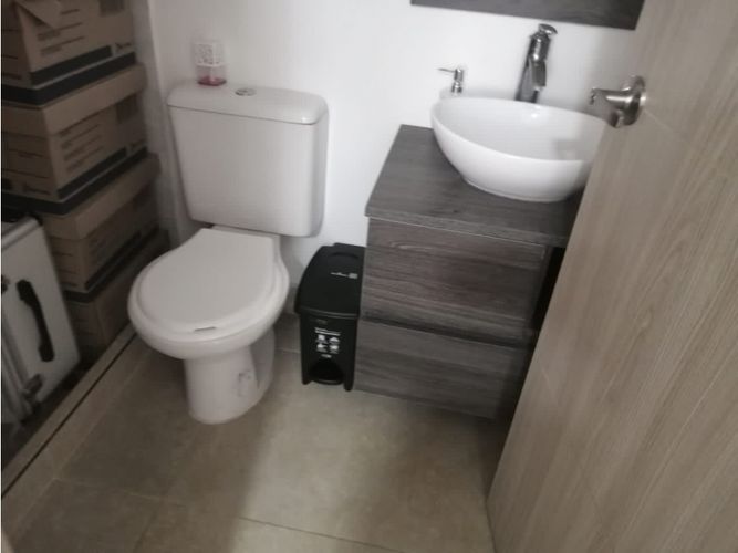 Casa de 6 alcobas en venta en Ciudad Jardin, Cali, 353 m² · foto 7 de 17