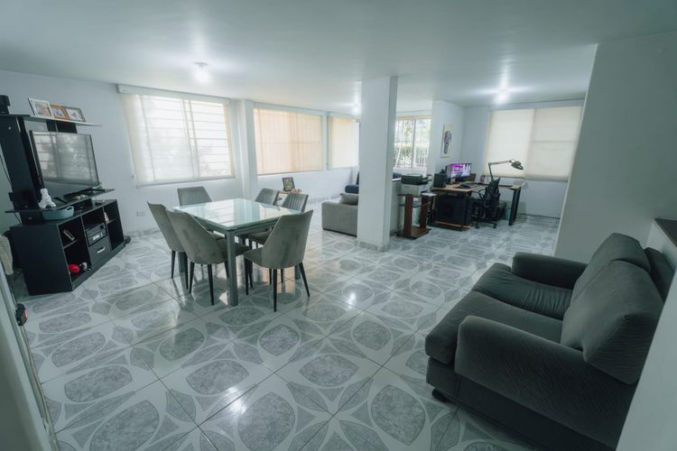 Apartamento de 3 alcobas en venta en Nueva Tequendama, Cali, 96 m² · foto 3 de 18