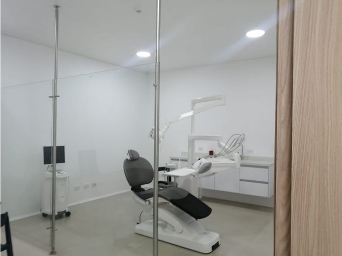 Casa de 6 alcobas en venta en Ciudad Jardin, Cali, 353 m² · foto 9 de 17