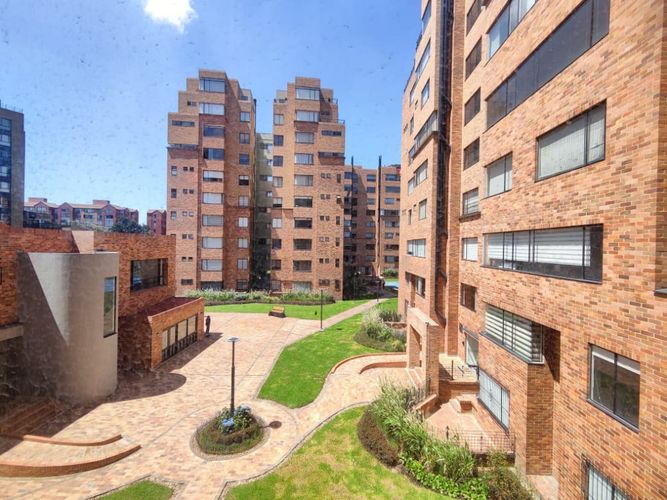 Apartamento en venta en Ciudad Salitre, Bogotá · foto 10 de 24