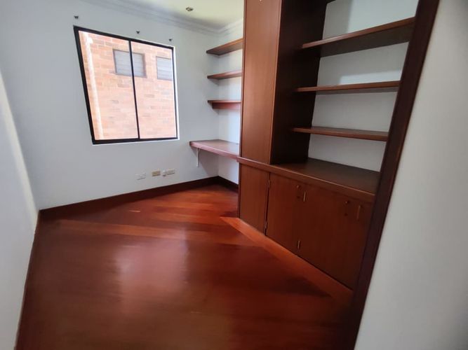 Apartamento en venta en Ciudad Salitre, Bogotá · foto 17 de 24