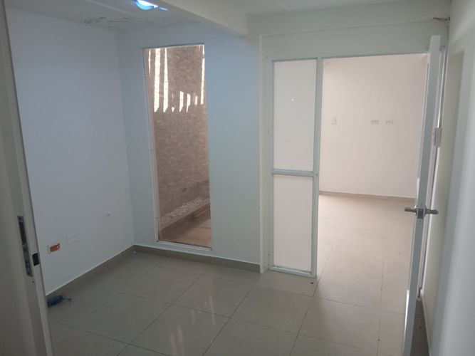 Oficina en arriendo en San Vicente, Barranquilla, 554 m² · foto 9 de 22