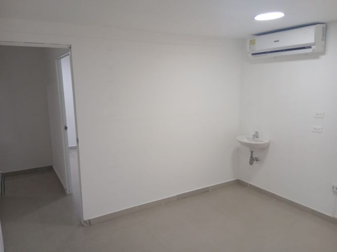 Oficina en arriendo en San Vicente, Barranquilla, 554 m² · foto 11 de 22
