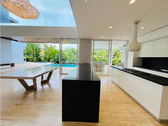 Casa de 4 alcobas en venta en Pance, Cali, 622 m² · foto 3 de 24