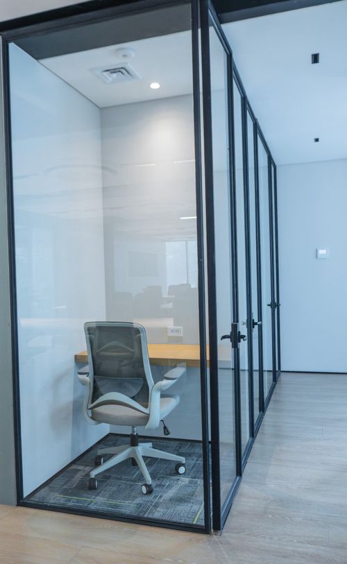 Oficina en arriendo en U.D. Atanasio Girardot, Medellín, 240 m² · foto 8 de 24
