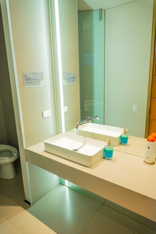 Oficina en arriendo en U.D. Atanasio Girardot, Medellín, 240 m² · foto 16 de 24