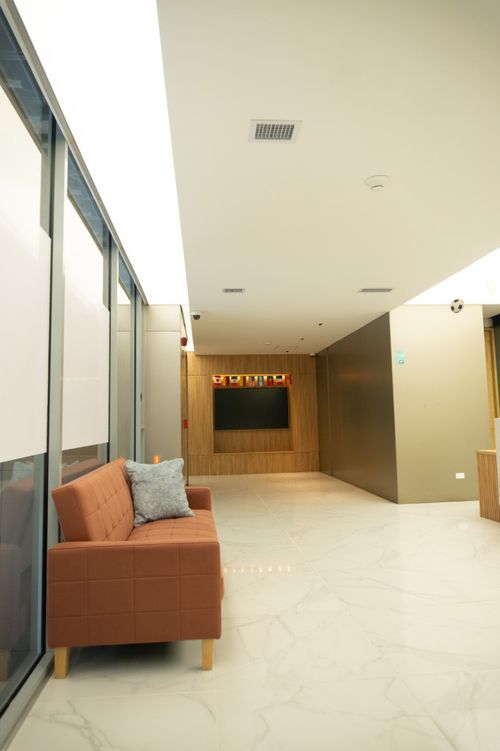Oficina en arriendo en U.D. Atanasio Girardot, Medellín, 240 m² · foto 18 de 24
