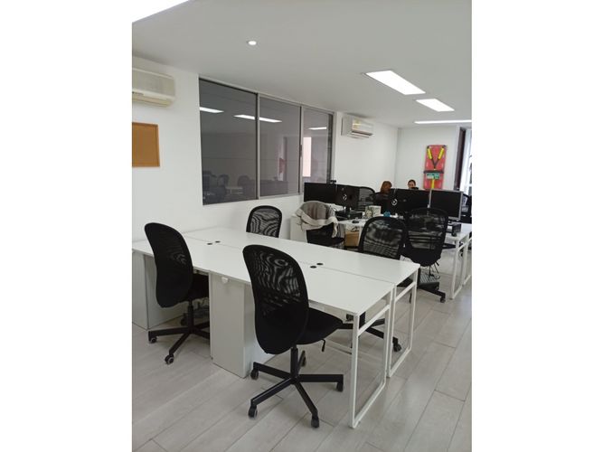 Oficina en arriendo en Los Balsos, Medellín, 80 m² · foto 4 de 13