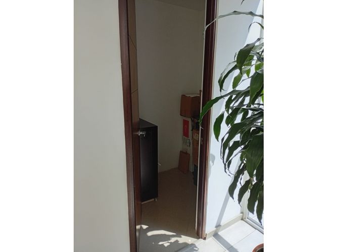 Oficina en arriendo en Los Balsos, Medellín, 80 m² · foto 7 de 13