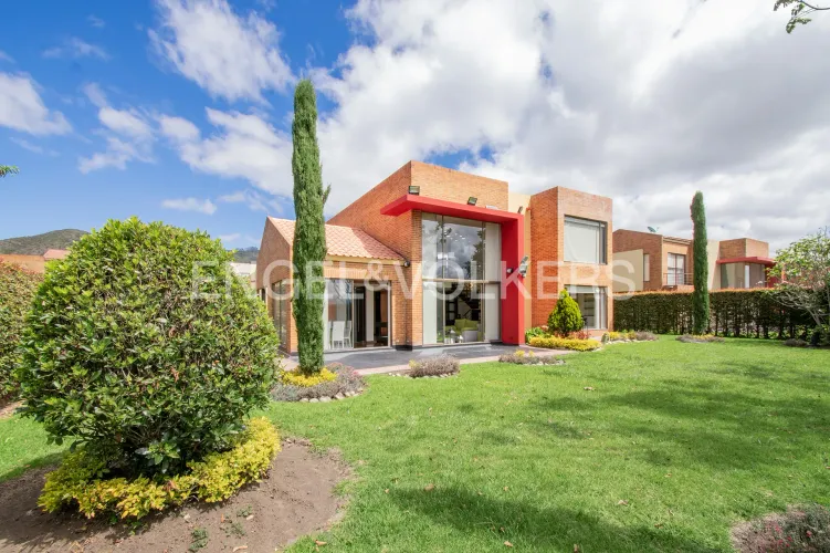 Casa de 4 alcobas en arriendo en Siberia, Cota, 232 m² · foto 14 de 15