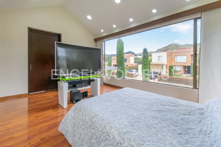 Casa de 4 alcobas en arriendo en Siberia, Cota, 232 m² · foto 10 de 15