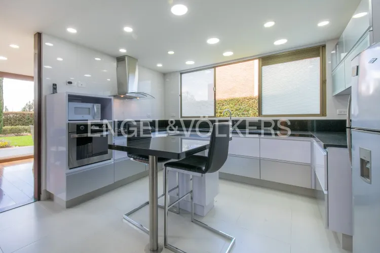 Casa de 4 alcobas en arriendo en Siberia, Cota, 232 m² · foto 6 de 15