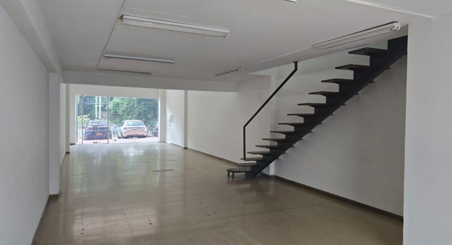 Local en arriendo en Castropol, Medellín, 150 m² · foto 3 de 12