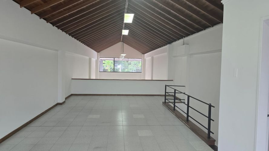 Local en arriendo en Castropol, Medellín, 150 m² · foto 7 de 12