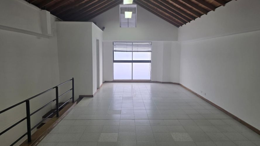 Local en arriendo en Castropol, Medellín, 150 m² · foto 10 de 12