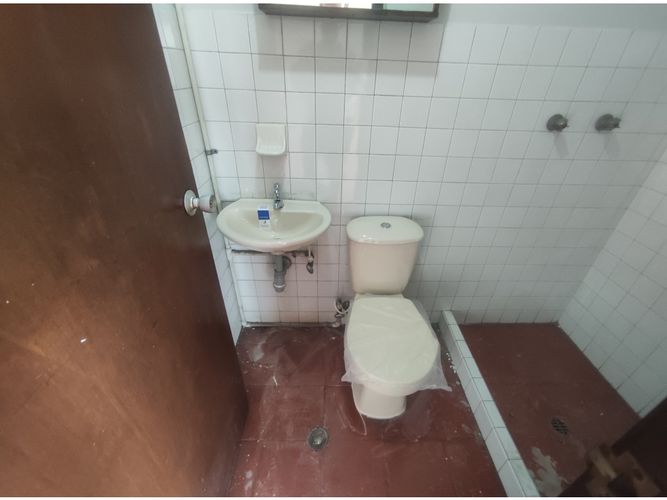 Bodega en arriendo en Los Naranjos, Itagüí, 1500 m² · foto 11 de 14