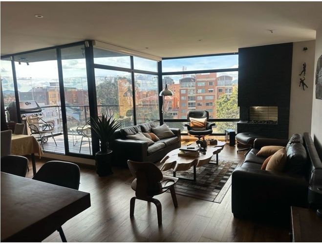 Apartamento de 3 alcobas en venta en Bella Suiza, Bogotá, 150 m² · foto 4 de 22
