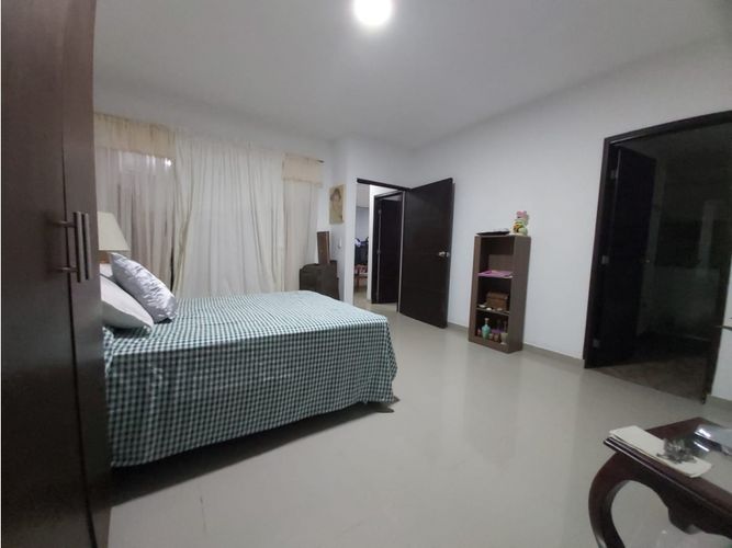 Casa de 9 alcobas en venta en Ub. Los Anturios, Jamundí, 504 m² · foto 8 de 24