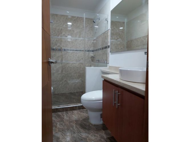 Casa de 9 alcobas en venta en Ub. Los Anturios, Jamundí, 504 m² · foto 14 de 24