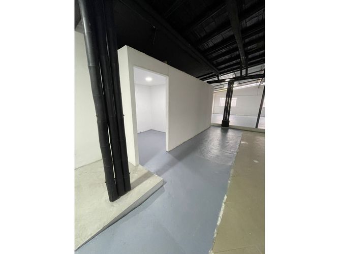 Bodega en arriendo en La Badea, Dosquebradas, 490 m² · foto 4 de 8