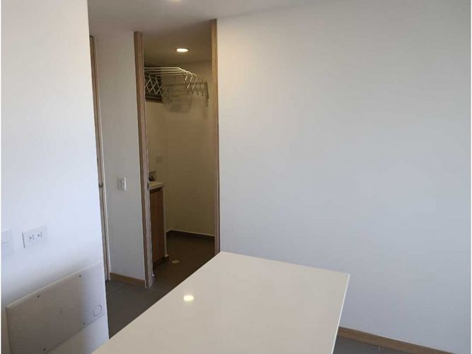Apartaestudio en venta en Shellmar, Medellín, 41 m² · foto 6 de 17