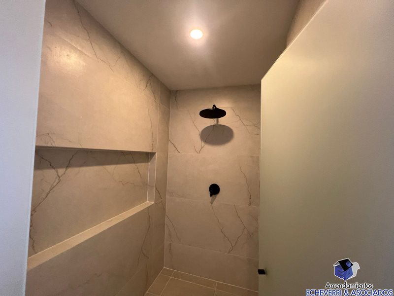 Casa de 4 alcobas en venta en La Catedral, Envigado · foto 20 de 24