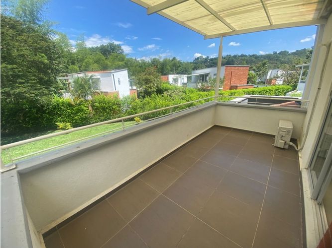 Casa de 4 alcobas en venta en Alfaguara, Jamundí, 180 m² · foto 8 de 24
