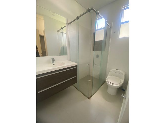Casa de 4 alcobas en venta en Alfaguara, Jamundí, 180 m² · foto 14 de 24